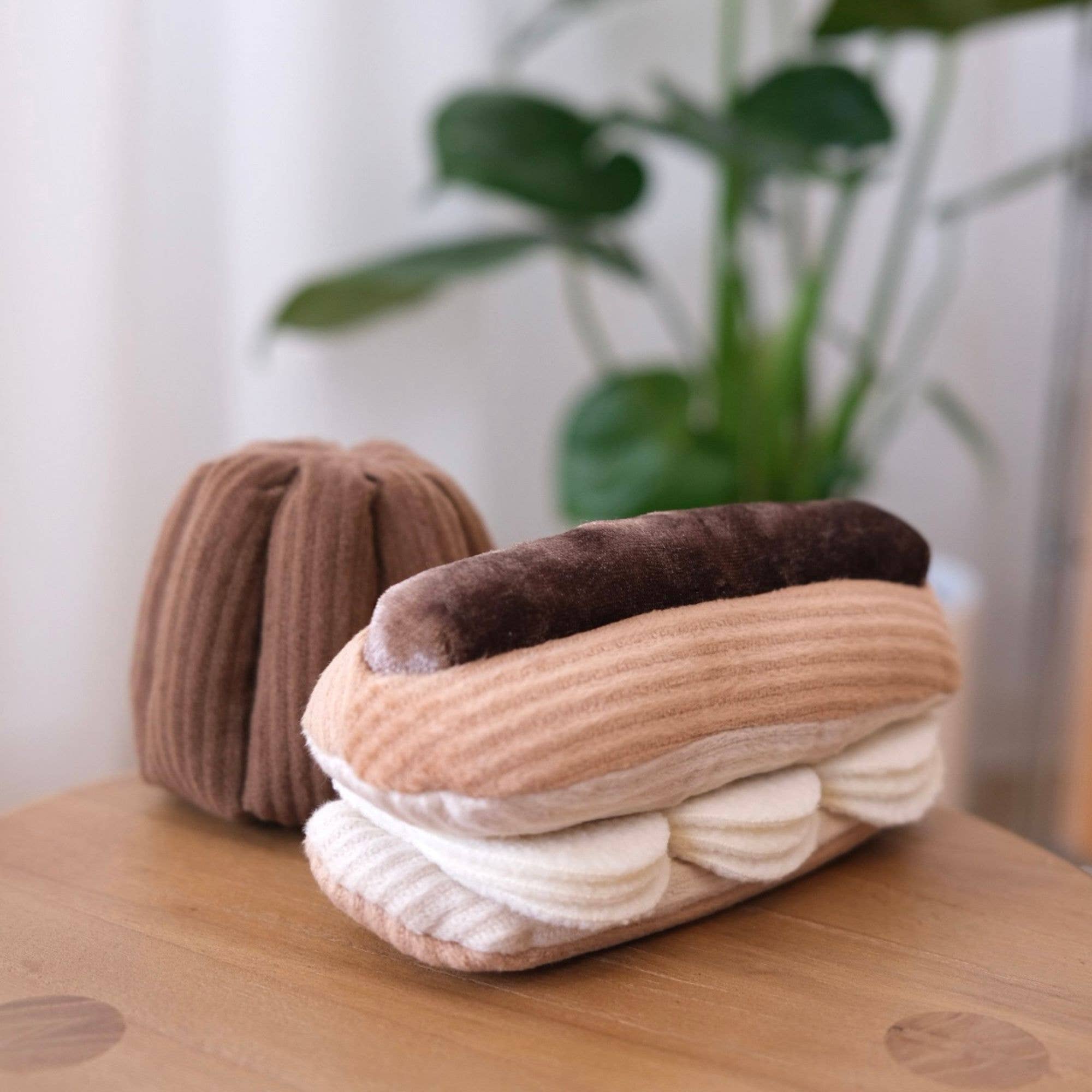 Eclair Dog Toy